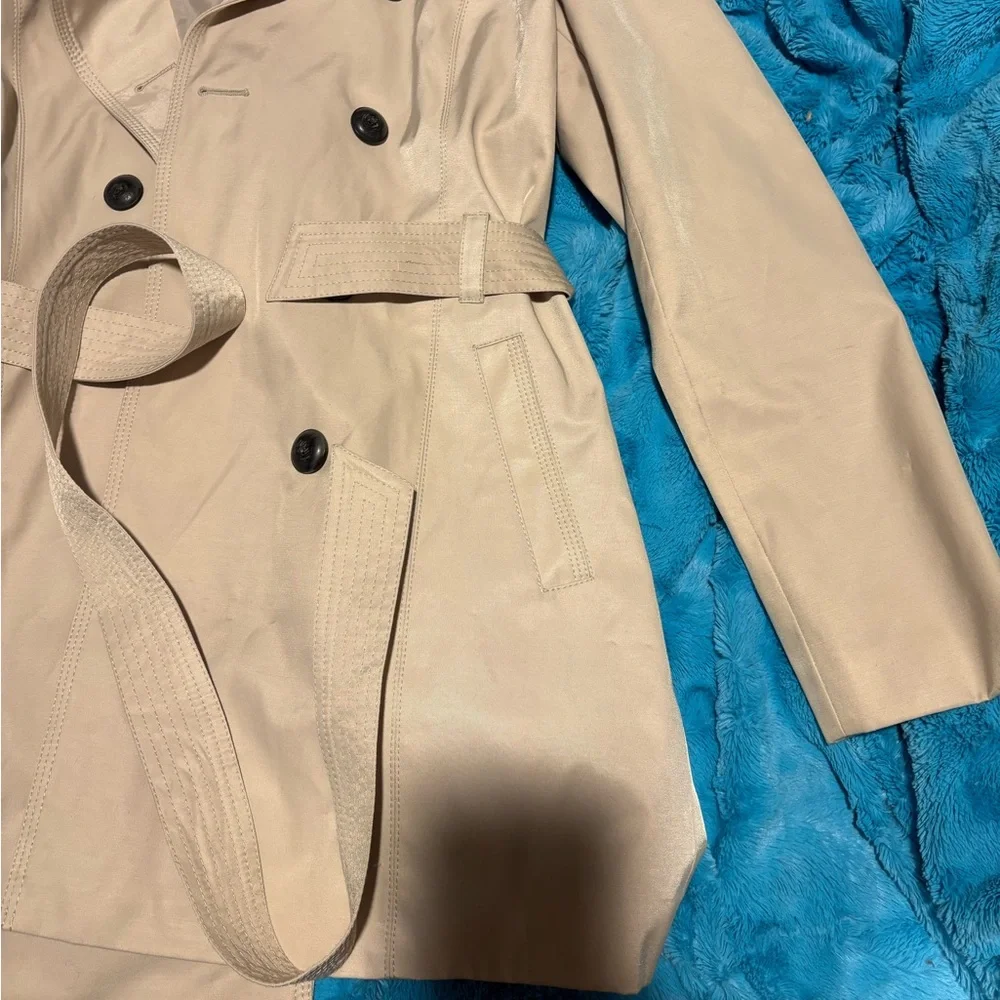 Express Tan Trench Coat - Picture 3 of 5